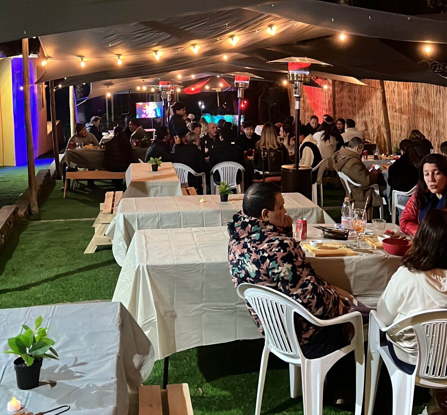 C5AB2011-18BB-4582-AC62-06DAD7D72AC7